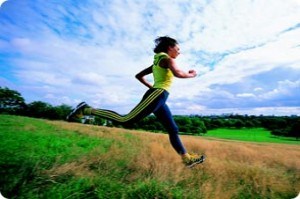 Бегом за стройностью: 10 советов начинающей бегунье