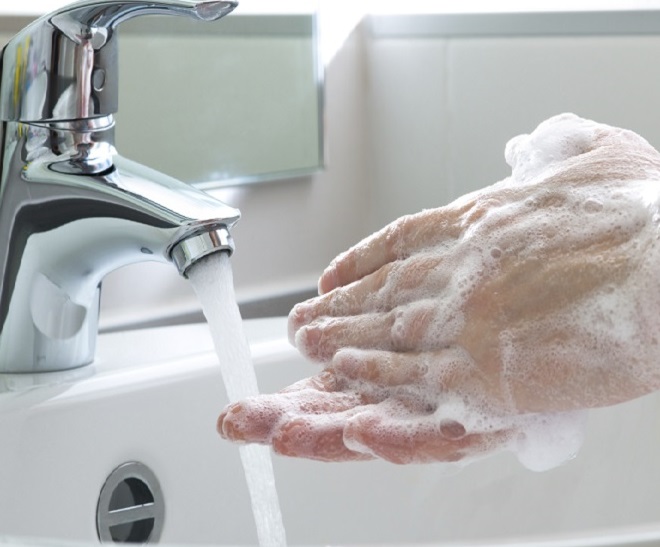 Мыть руки - профилактика инфицирования подкожным миазом