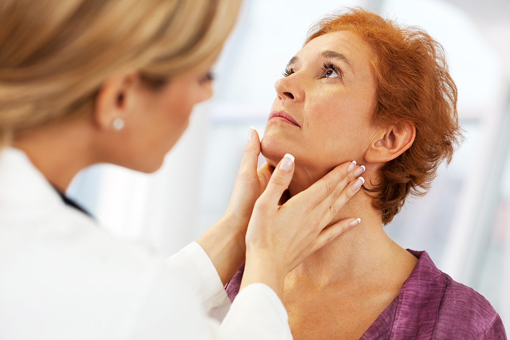 Симптомы заболевания щитовидной железы у женщин