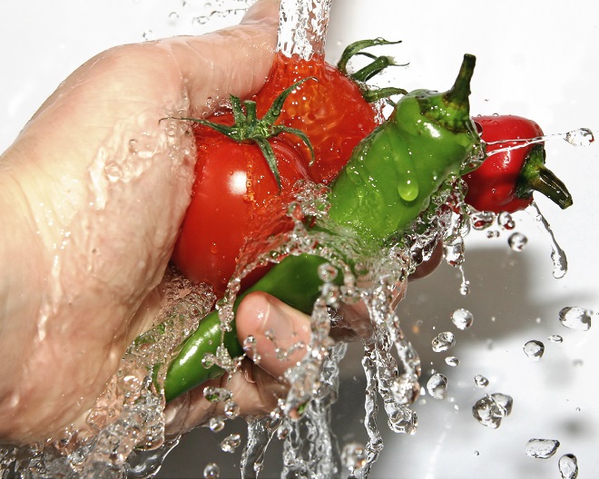 Тщательно мыть овощи - профилактика миаза