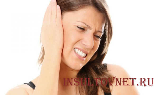 Головная боль ушная боль симптомы thumbnail