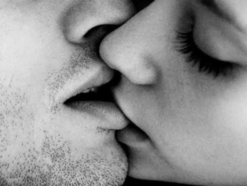 заражение через поцелуй